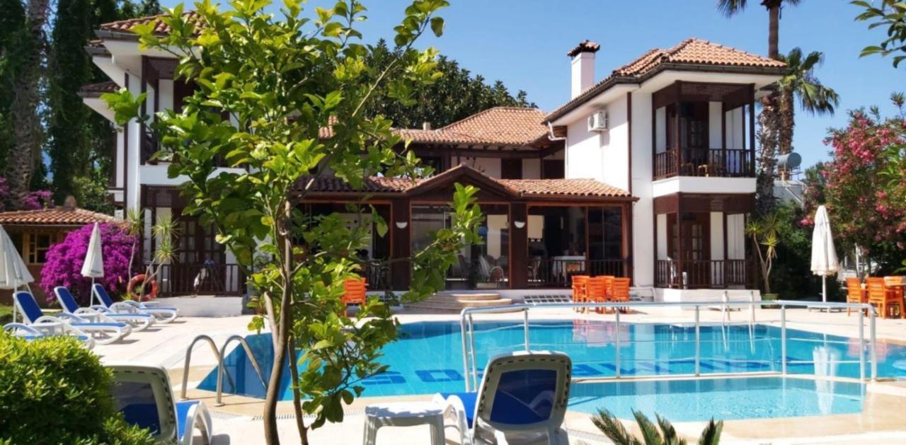 Palma Rosa Hotel Camyuva Bagian luar foto
