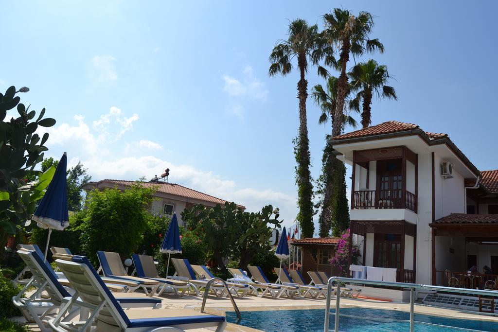Palma Rosa Hotel Camyuva Bagian luar foto