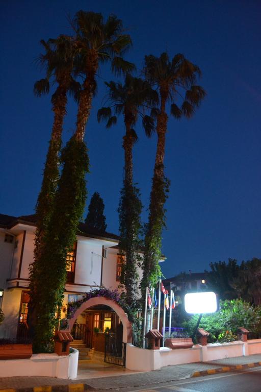Palma Rosa Hotel Camyuva Bagian luar foto