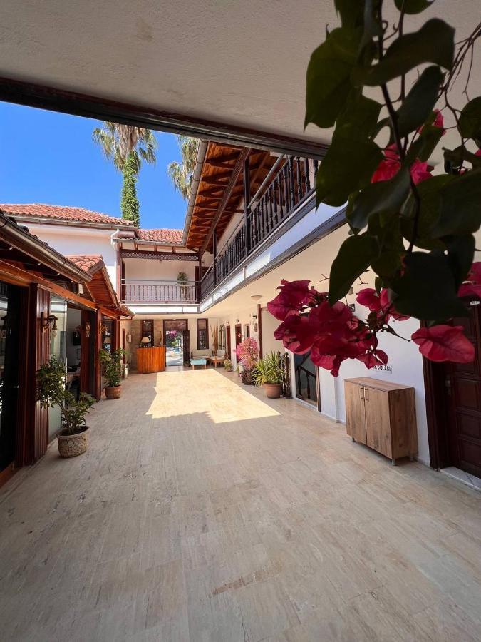 Palma Rosa Hotel Camyuva Bagian luar foto