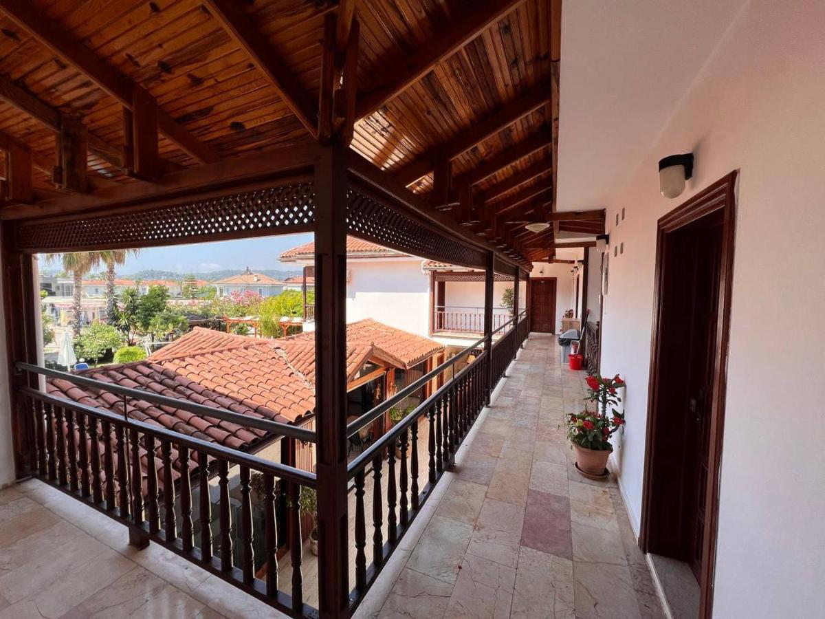 Palma Rosa Hotel Camyuva Bagian luar foto
