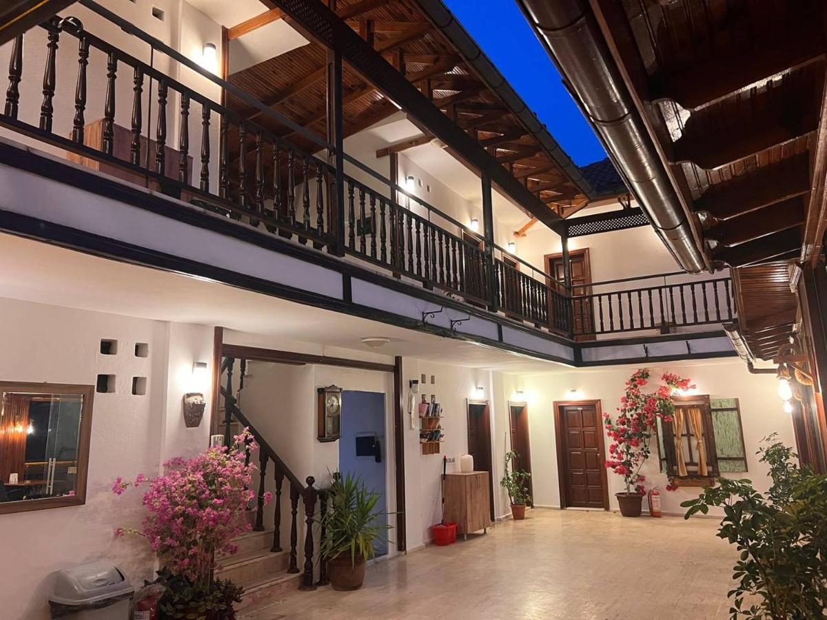 Palma Rosa Hotel Camyuva Bagian luar foto